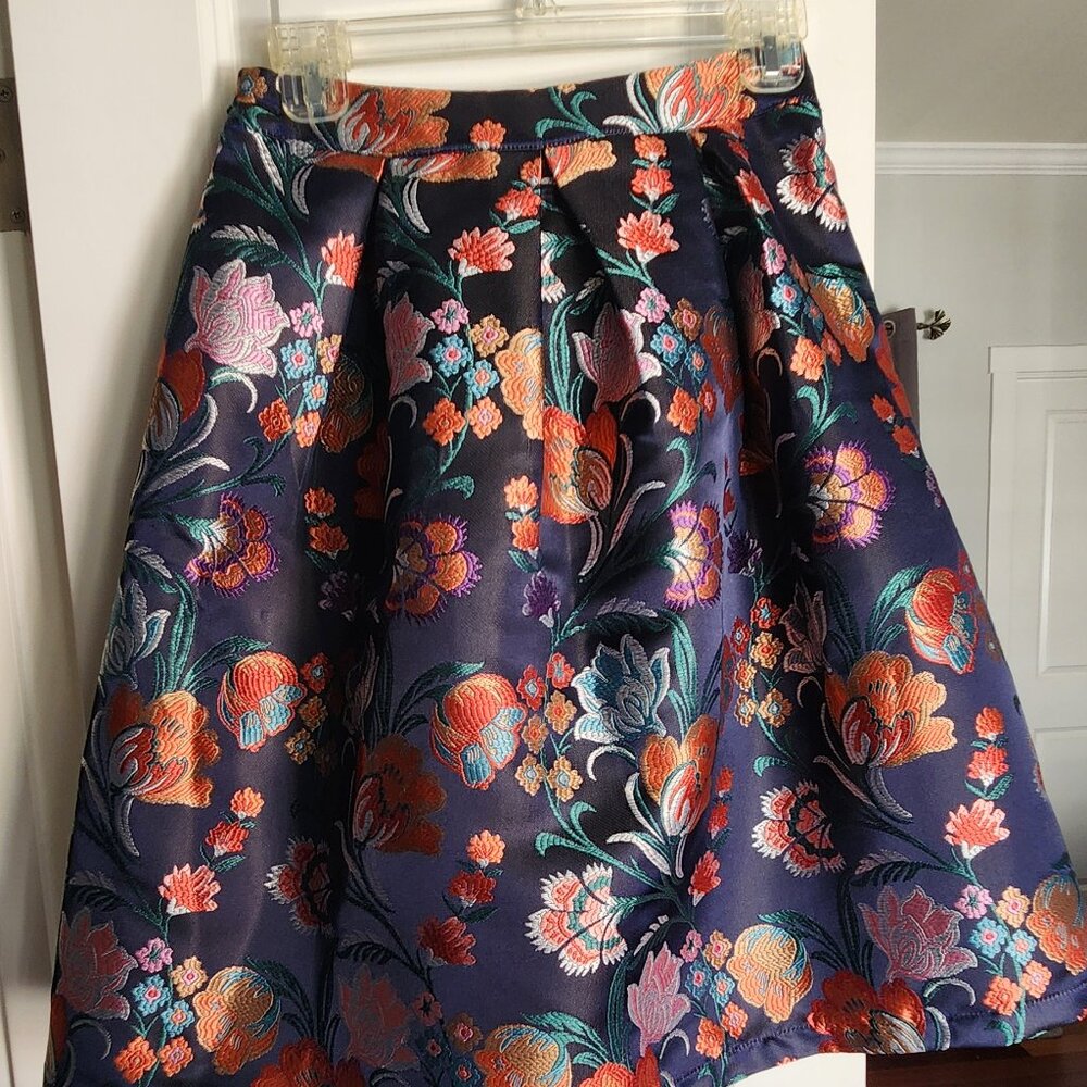 Modcloth Embroidered skirt - A Winsome Encounter Size 4